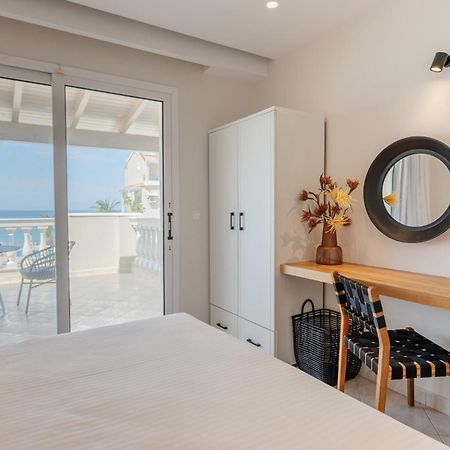 Sea Breeze Hotel & Apartments Agios Gordios  Exterior photo