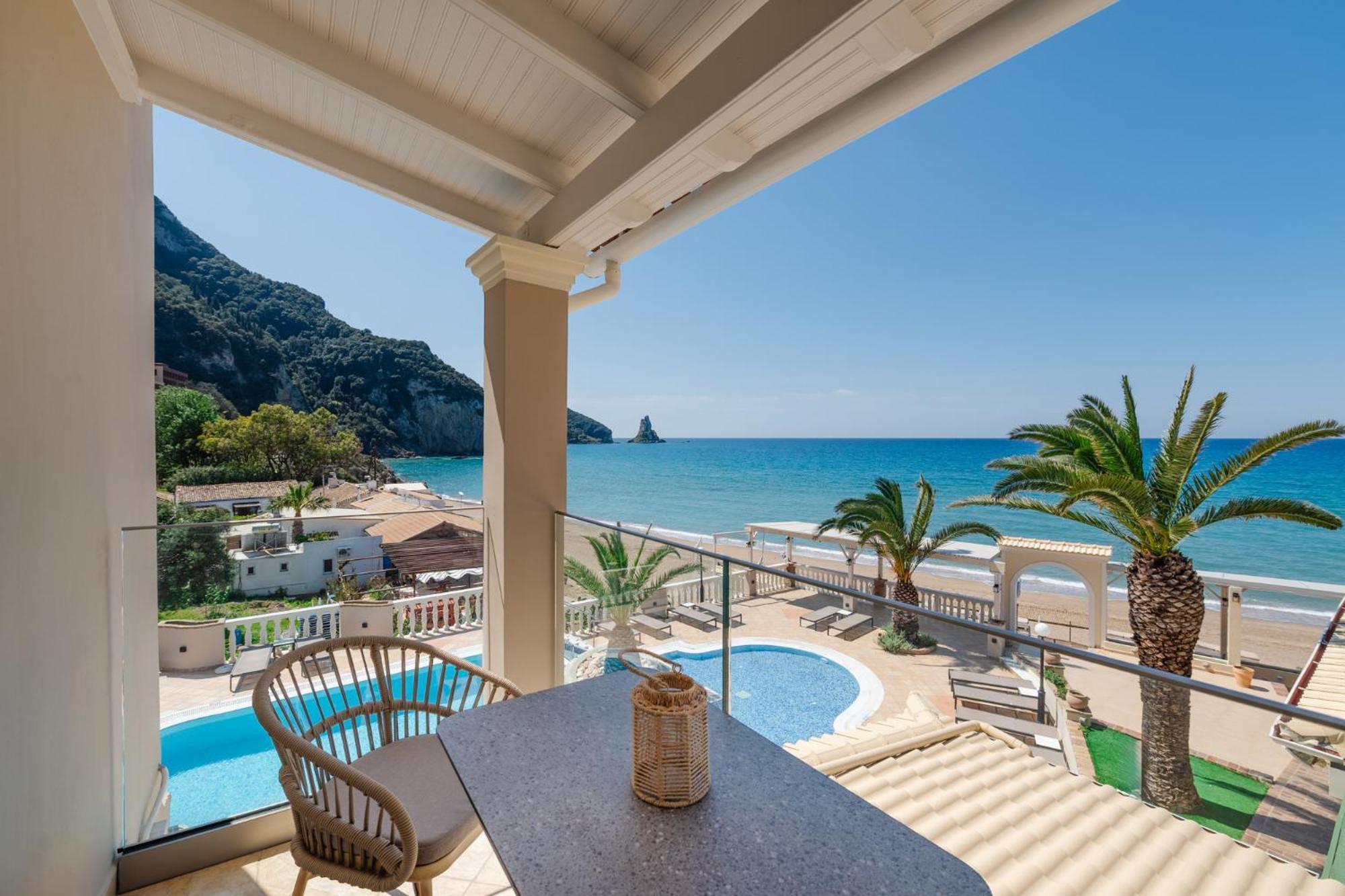 Sea Breeze Hotel & Apartments Agios Gordios  Exterior photo